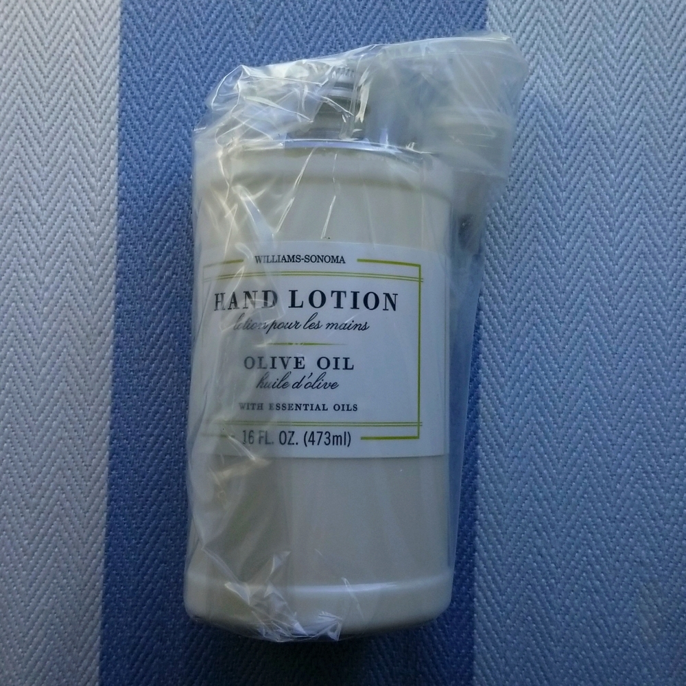 Williams-Sonoma hand lotion